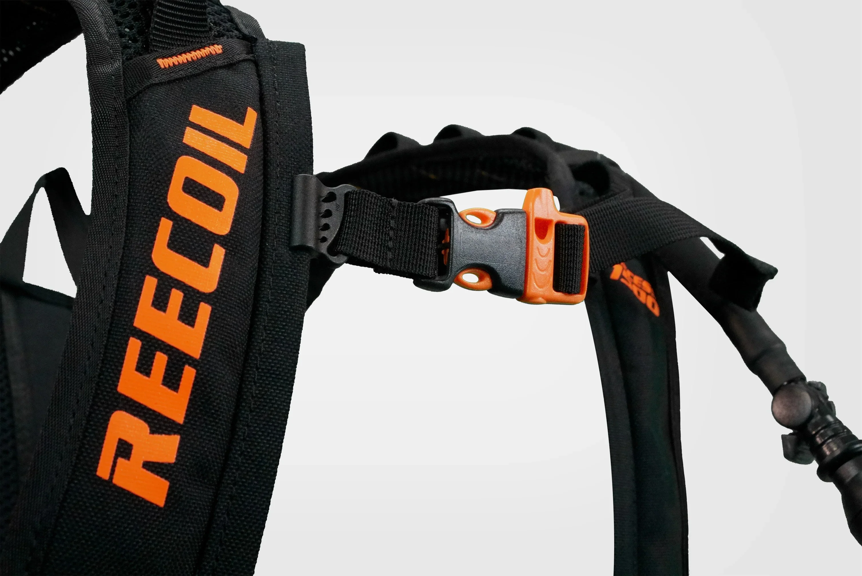REECOIL AUDAX™ 1500 HYDRATION HARNESS - Image 3